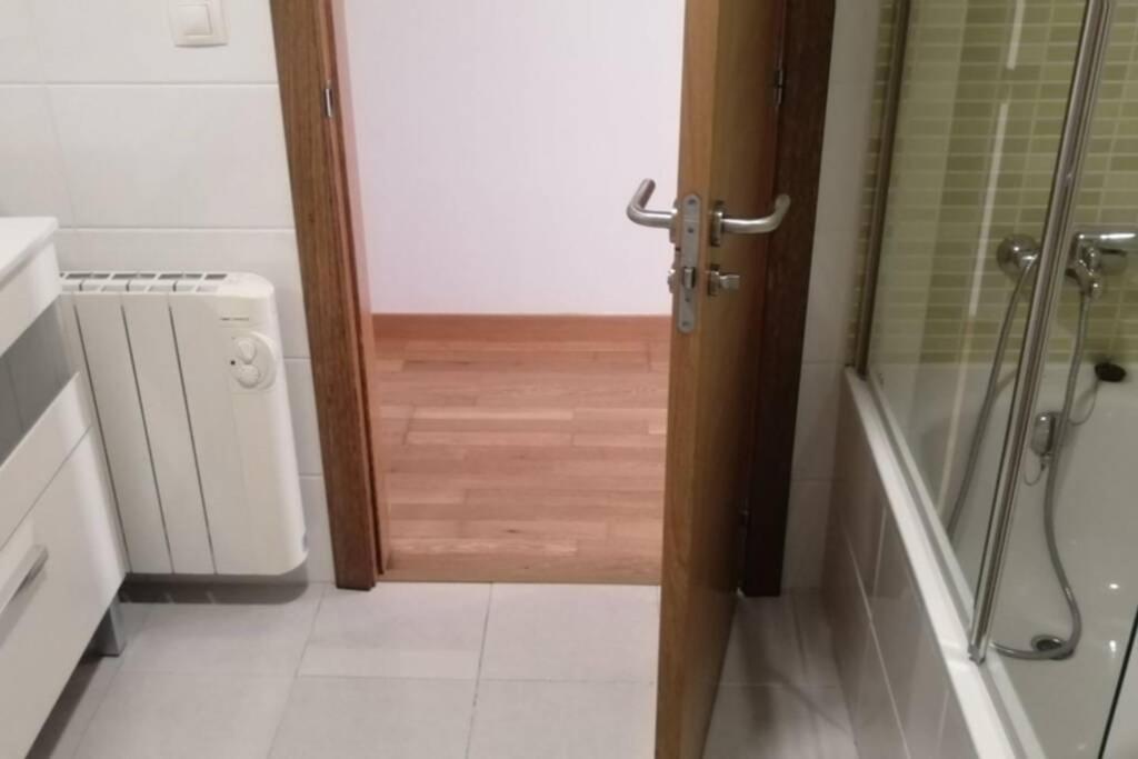 Acogedor Apartamento Atico En El Centro De O Porriño Kültér fotó